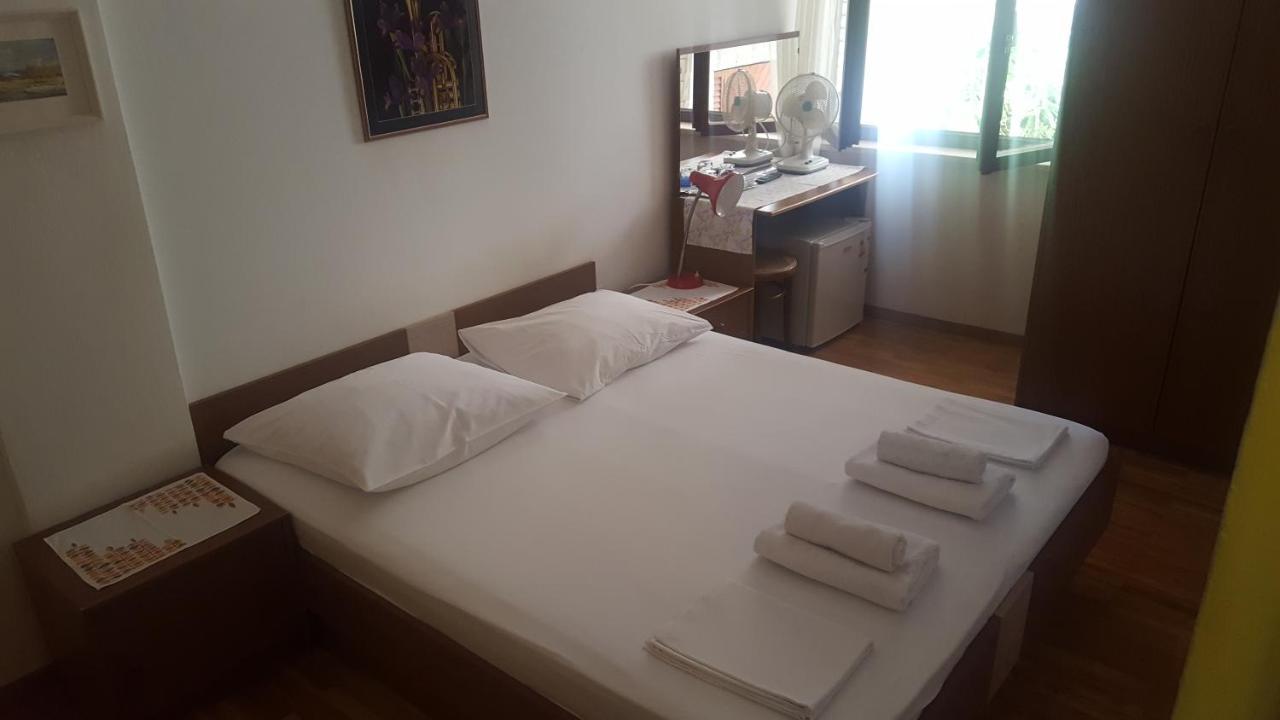 Rooms And Apartments Roza Portorož Zewnętrze zdjęcie