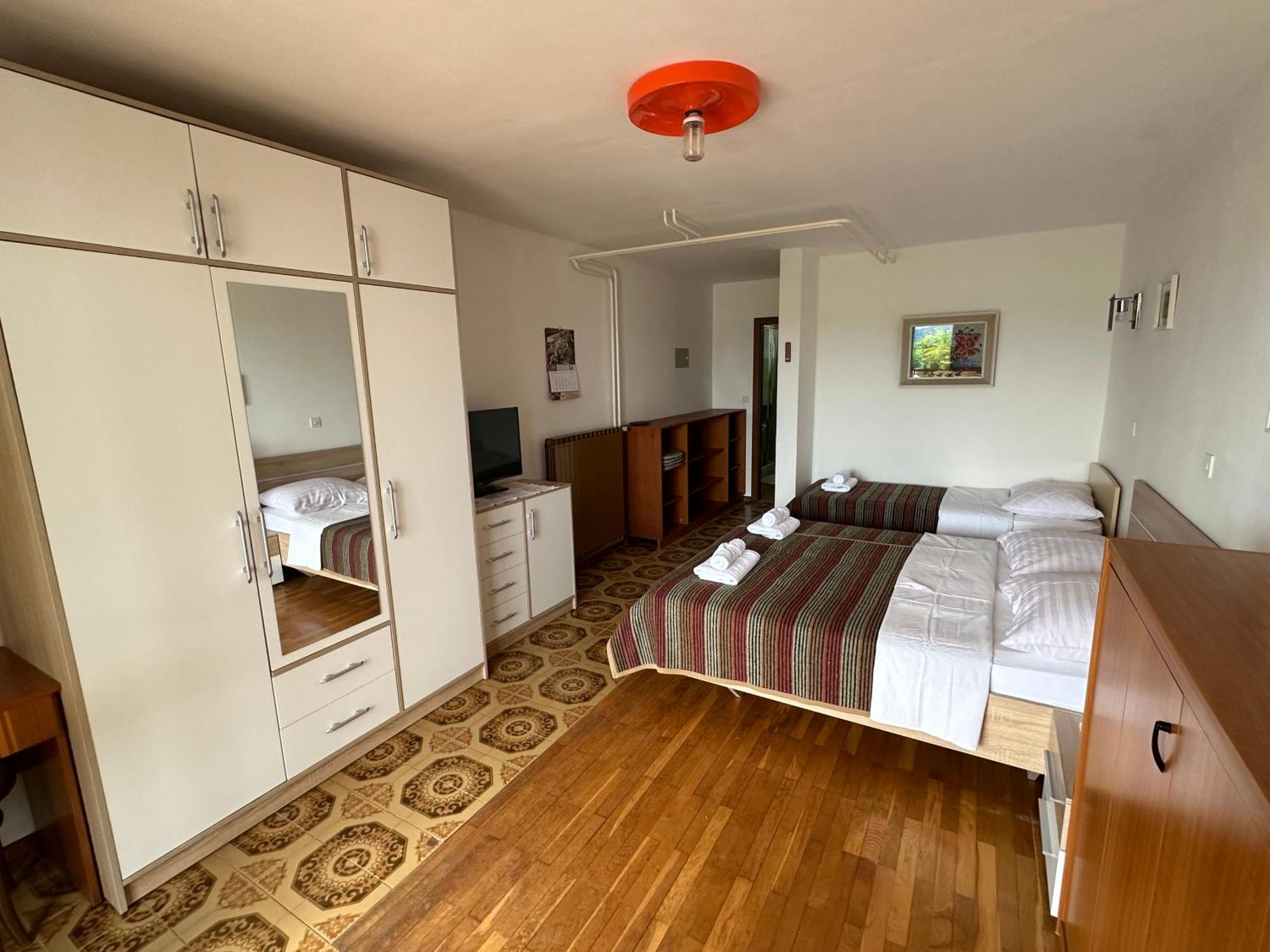 Rooms And Apartments Roza Portorož Zewnętrze zdjęcie