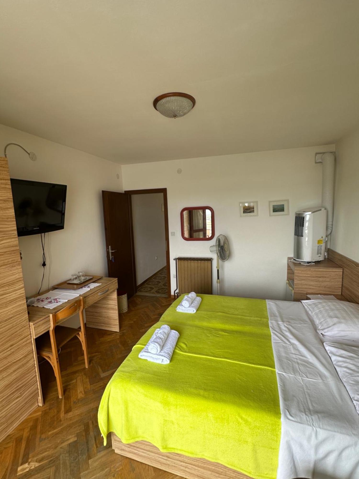Rooms And Apartments Roza Portorož Zewnętrze zdjęcie