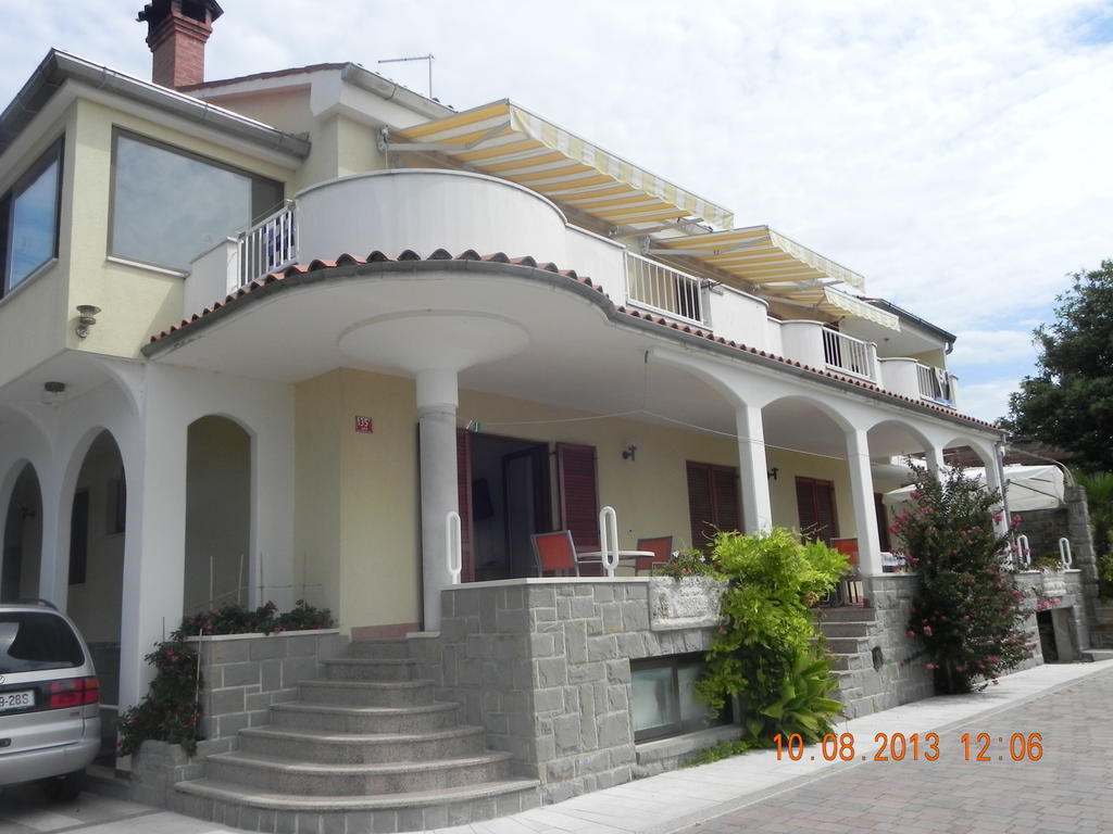 Rooms And Apartments Roza Portorož Zewnętrze zdjęcie
